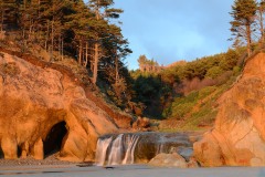 Cave & Waterfall on Beach || Hug Point State Recreation Site, Oregon