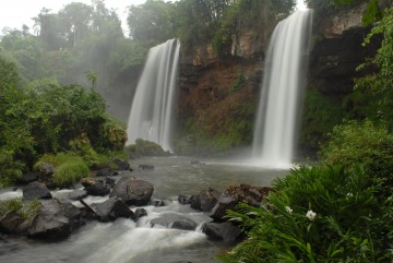 Salto Dos Hermanas || Iguazu Falls, Argentina
