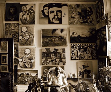 Art Vendor BW || Havana, Cuba