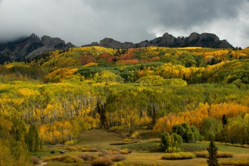 Grand Dike of the Ruby Range in Fall || Elk Mountains, CO
