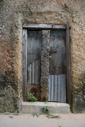 Doors of Stone Town || Zanzibar