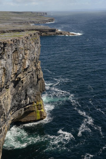 Cliffs of Aran || Aran Islands