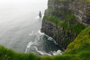 Cliffs of Moher || County Clare