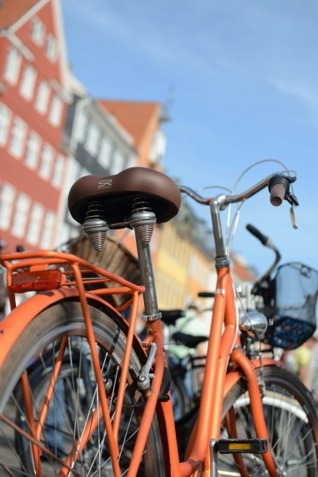 Bicycle in Nyhavn || Copenhagen