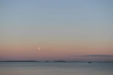 Moonrise over the Gulf of Finland || Helsinki