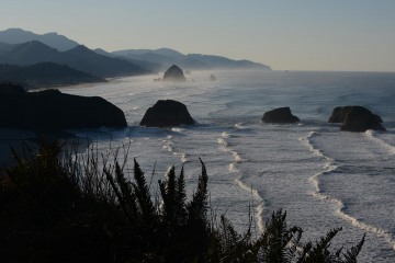 Haystack Rock at Ecola State Park || Cannon Beach, OR