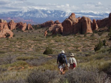 Hiking Arches || Arches NP