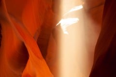 Light Beam || Lower Antelope Canyon