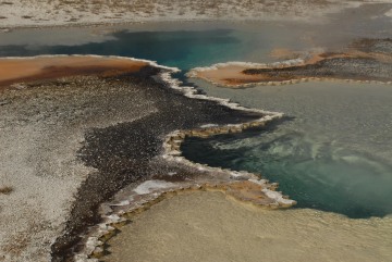 Doublet Pool at Upper Geyser Basin || Yellowstone NP