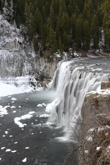 Upper Mesa Falls in Winter || Idaho