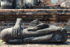 Headless Buddha at Wat Mahathat || Ayutthaya