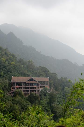 Sacred Yen Tu Mountain || Vietnam