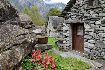 Village of Puntid || Ticino, Switzerland