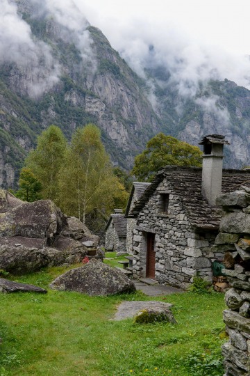 Village of Puntid || Ticino, Switzerland