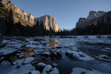 El Capitan Reflected in Frozen Merced River || Yosemite NP