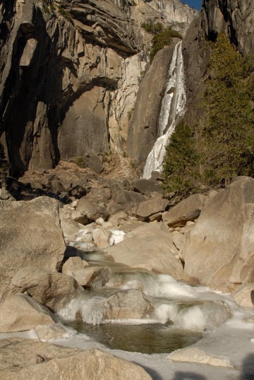 Frozen Yosemite Falls || Yosemite NP